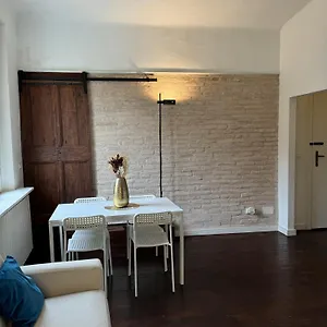 Maison Leone Apartment